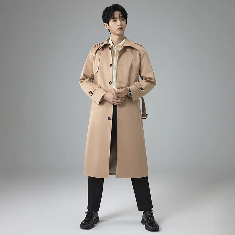 Herren Trenchcoat mit Taillengürtel, Schulterklappen und klassischer Knopfleiste Nord Taschen