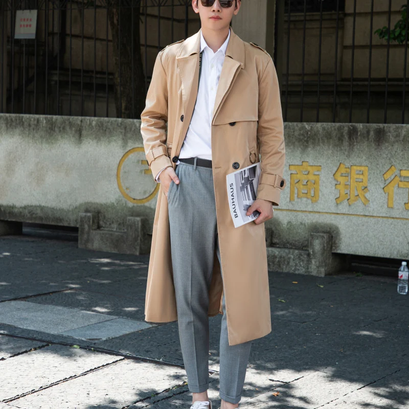 Herren langer doppelreihiger Trenchcoat mit Sturmklappe und D-Ring-Details Nord Taschen