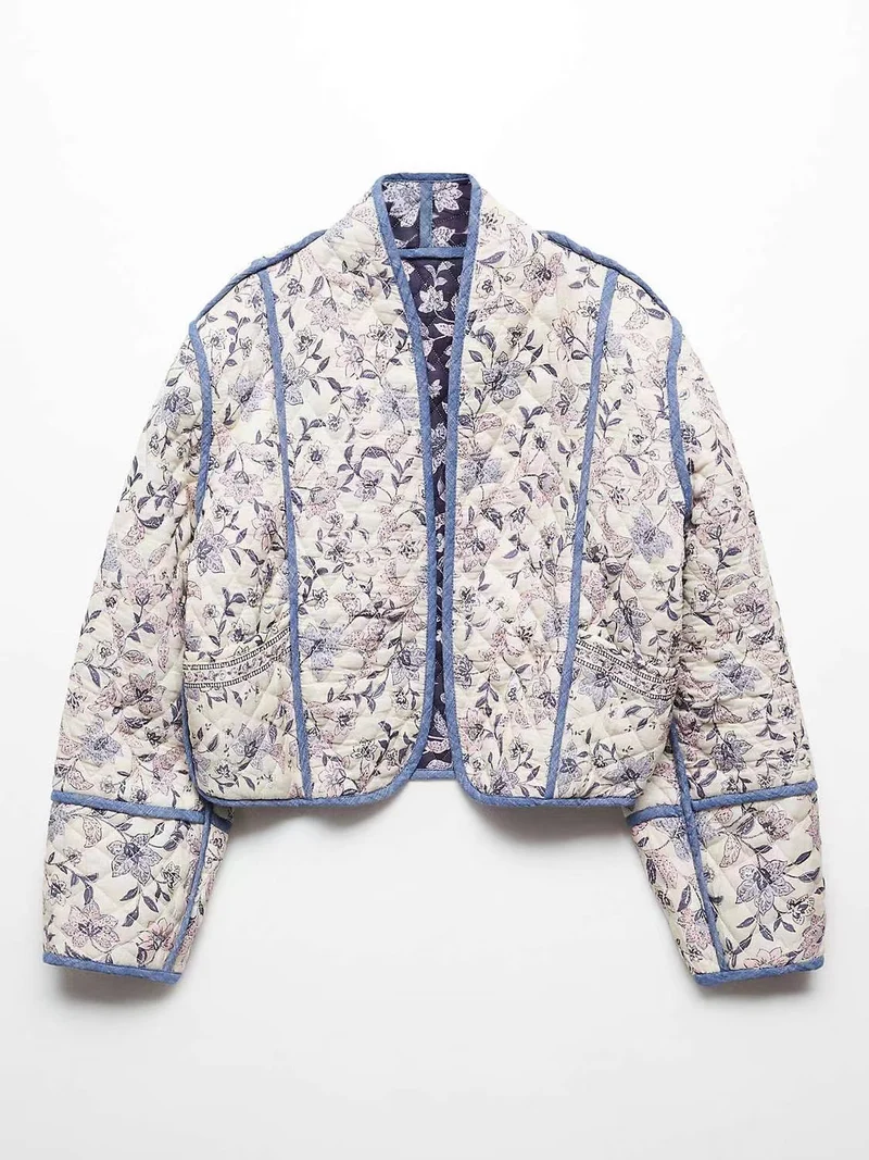 Damen Kurz geschnittene gesteppte Blousonjacke mit floraler Stickerei und Kontrastpaspel Nord Taschen