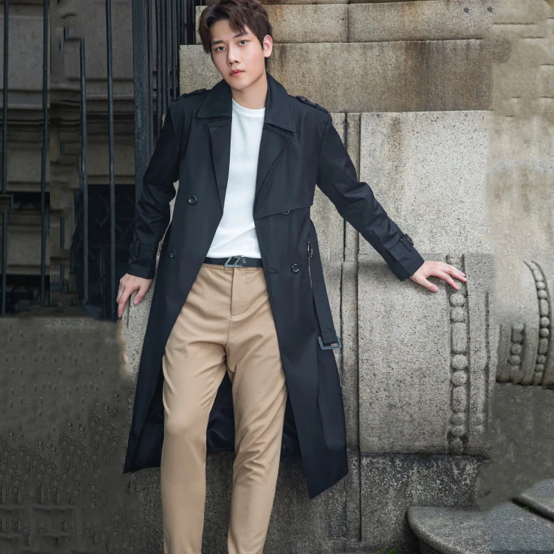 Herren Taillierter Trenchcoat aus wasserabweisendem Twill mit doppelreihiger Knopfleiste Nord Taschen
