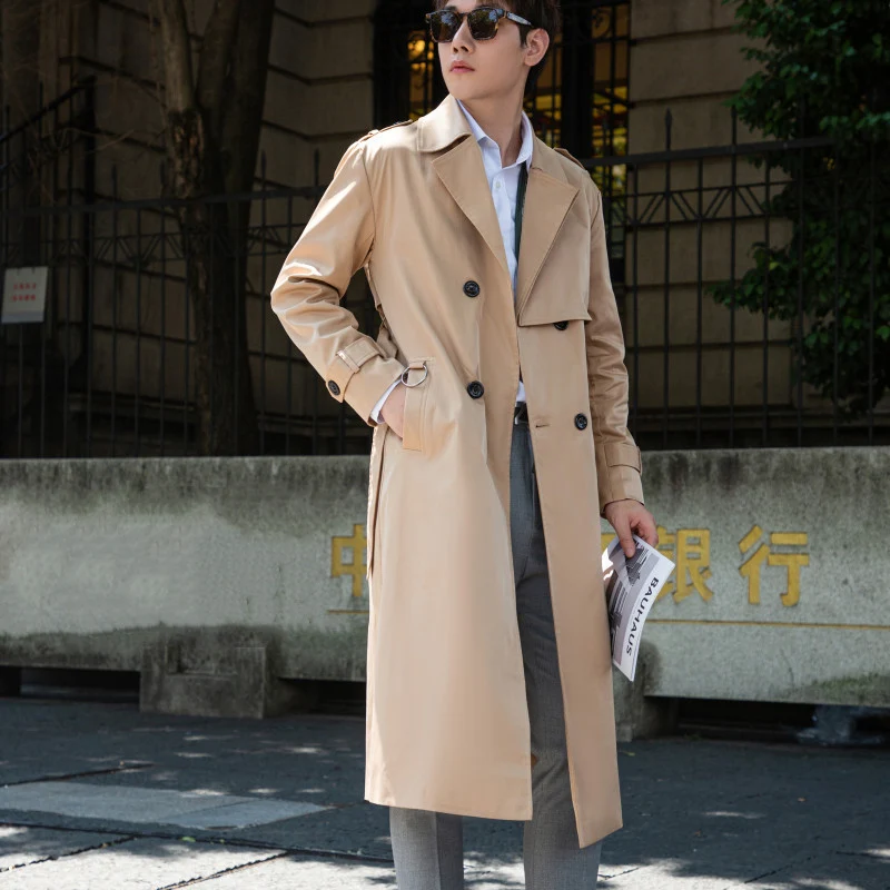 Herren Taillierter Trenchcoat aus wasserabweisendem Twill mit doppelreihiger Knopfleiste Nord Taschen