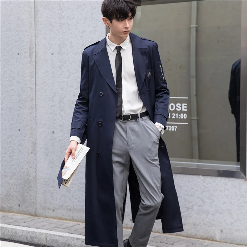 Herren Lang geschnittener Trenchcoat im modernen Citystil mit Ärmel-Reißverschluss und Schalkragen Nord Taschen