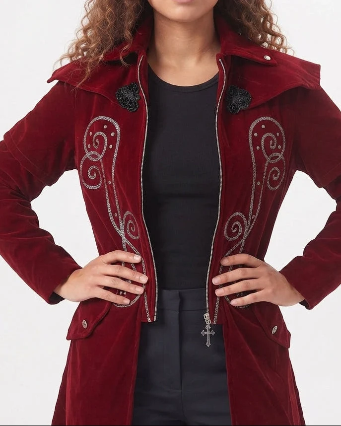 Damen Eleganter Velours-Mantel mit kunstvollen Verzierungen Nord Taschen