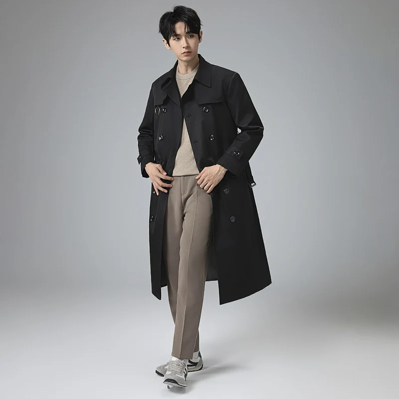 Herren Moderner Tech-Trenchcoat mit Doppelreihiger Knopfleiste, Bindegürtel und dezenten Ringdetails Nord Taschen