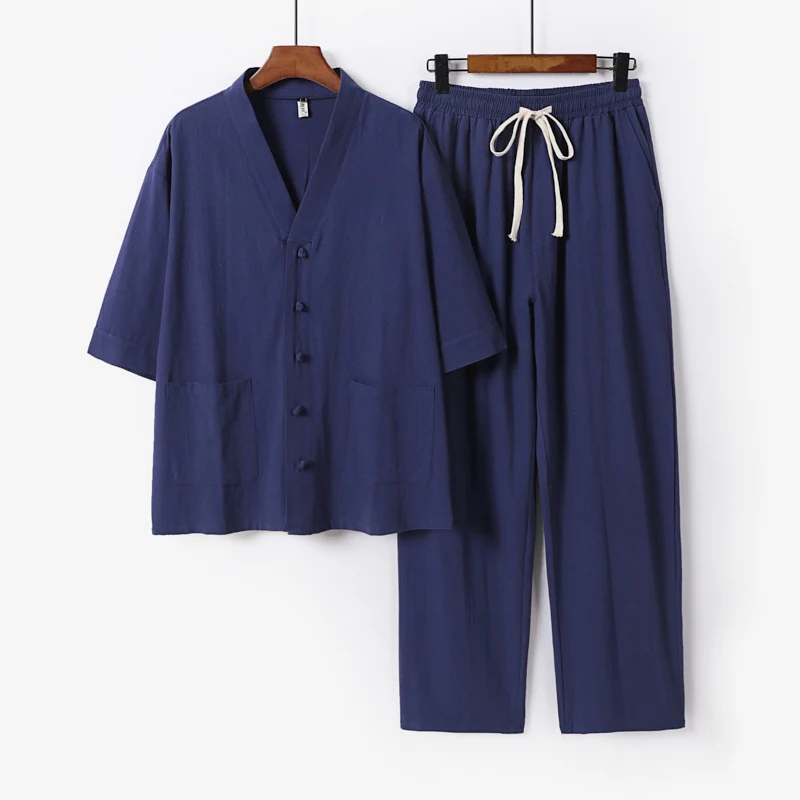 Herren Kimono-Zweiteiler aus Leinenmischung mit V-Ausschnitt, aufgesetzten Taschen und Kordelbundhose Nord Taschen