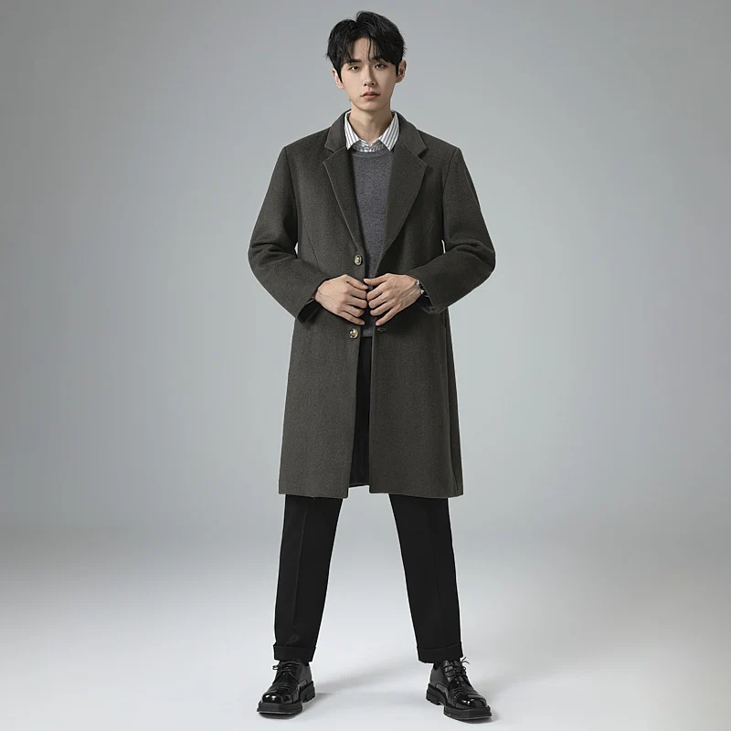 Herren Eleganter Longline-Wollmantel mit minimalistischem Revers und taillierter Silhouette Nord Taschen