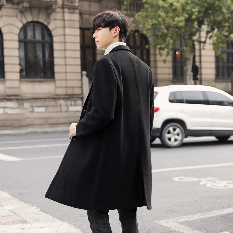 Herren Eleganter Longcoat aus Wollmix mit verdeckter Knopfleiste und Rückenschlitz Nord Taschen