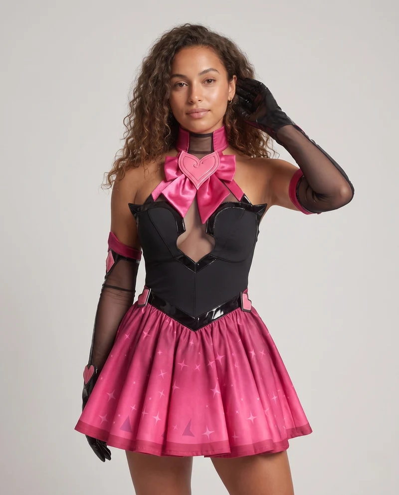 Damen Cosplay-Kleid mit elegantem Schnitt und Accessoires Nord Taschen