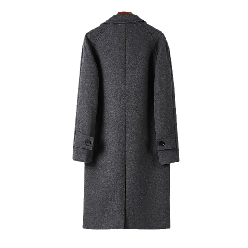 Herren Maxilanger Wollmantel mit cleanem Schnitt, schmalem Revers und innenliegendem Futter Nord Taschen