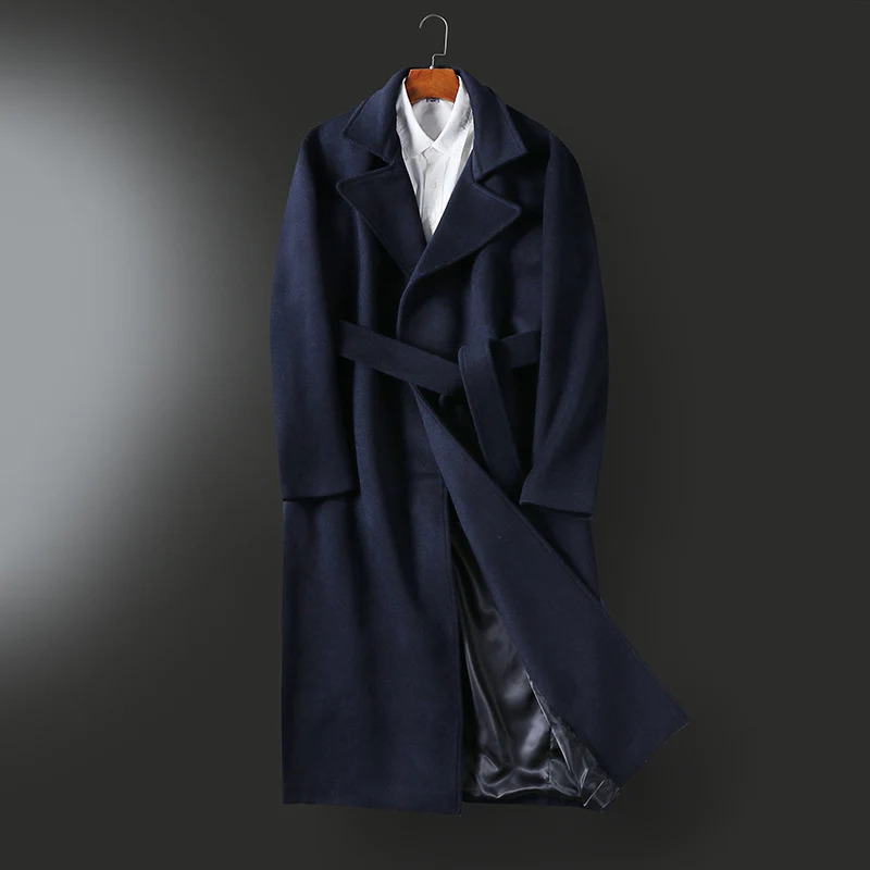 Herren Maxilanger taillierter Wollmix-Mantel mit weitem Schalkragen und Bindegürtel Nord Taschen