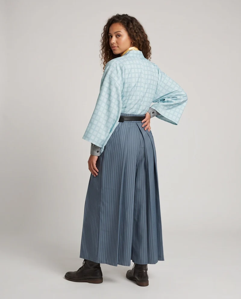 Damen Cosplay-Kleidungsset mit traditionellem Design und vielseitigen Accessoires Nord Taschen