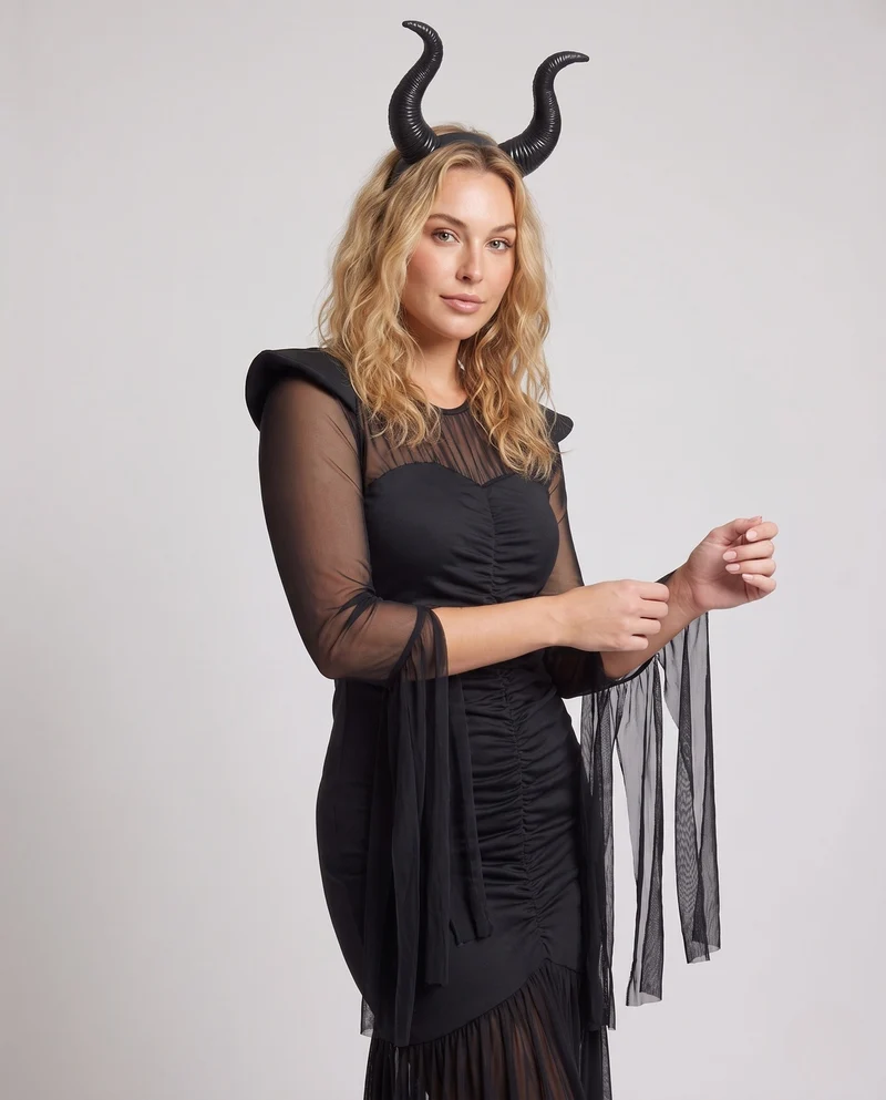 Damen Glamouröses Abendkleid mit Fransen und transparenten Ärmeln Nord Taschen