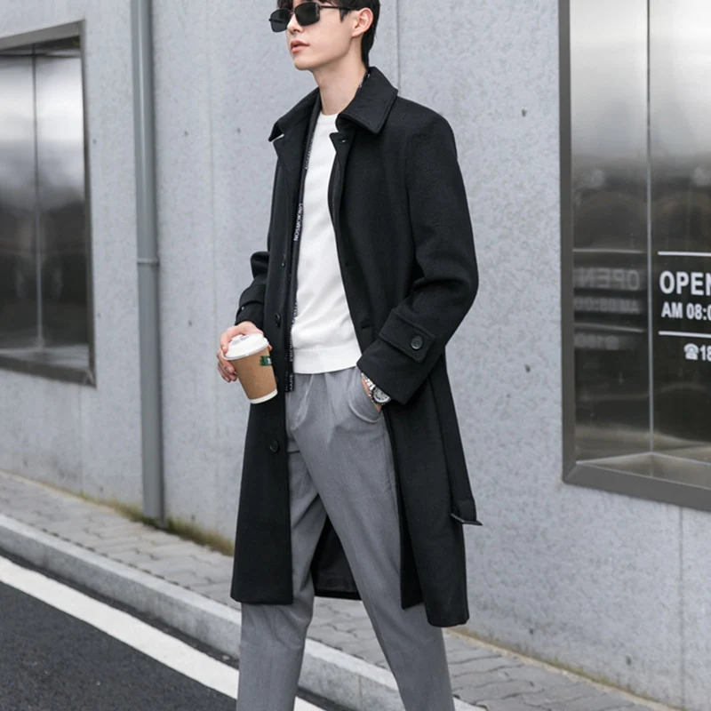 Herren Longcoat aus Wollmix mit verdeckter Knopfleiste Taillengürtel und klassischem Revers Nord Taschen