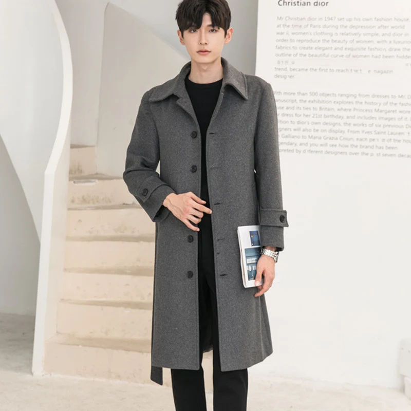 Herren Longcoat aus Wollmix mit verdeckter Knopfleiste Taillengürtel und klassischem Revers Nord Taschen