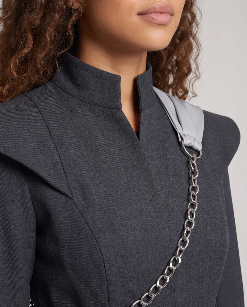 Damen lange Designer-Kleid mit einzigartigem Schnitt Nord Taschen