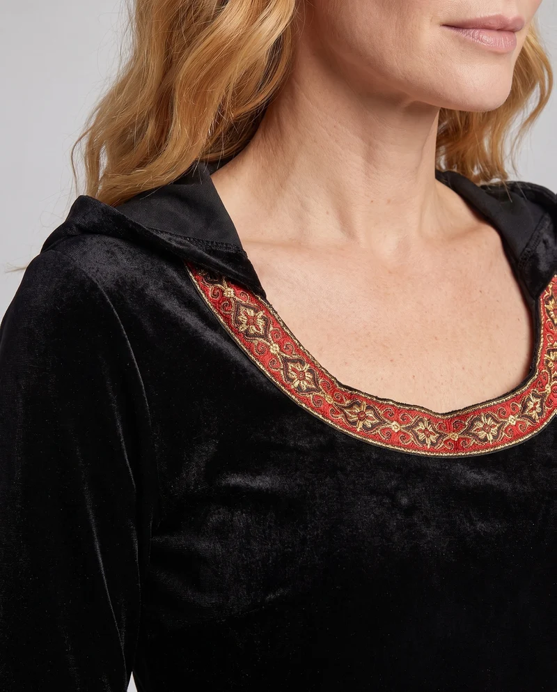 Damen Gothic Kostümkleid mit weit ausgestellten Ärmeln und Kapuze Nord Taschen