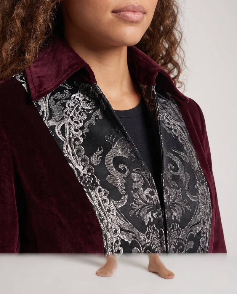 Damen elegante Kostümjacke mit barockem Design und geschlossenen Manschetten Nord Taschen
