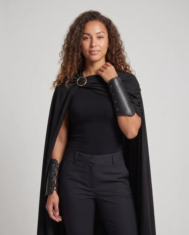 Damen eleganter Cape mit stilvollen Drapierungselementen Nord Taschen