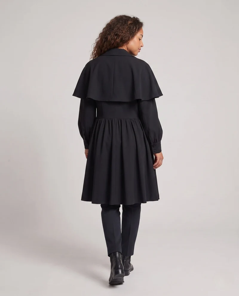 Damen eleganter Langmantel mit Statement-Ärmeln Nord Taschen
