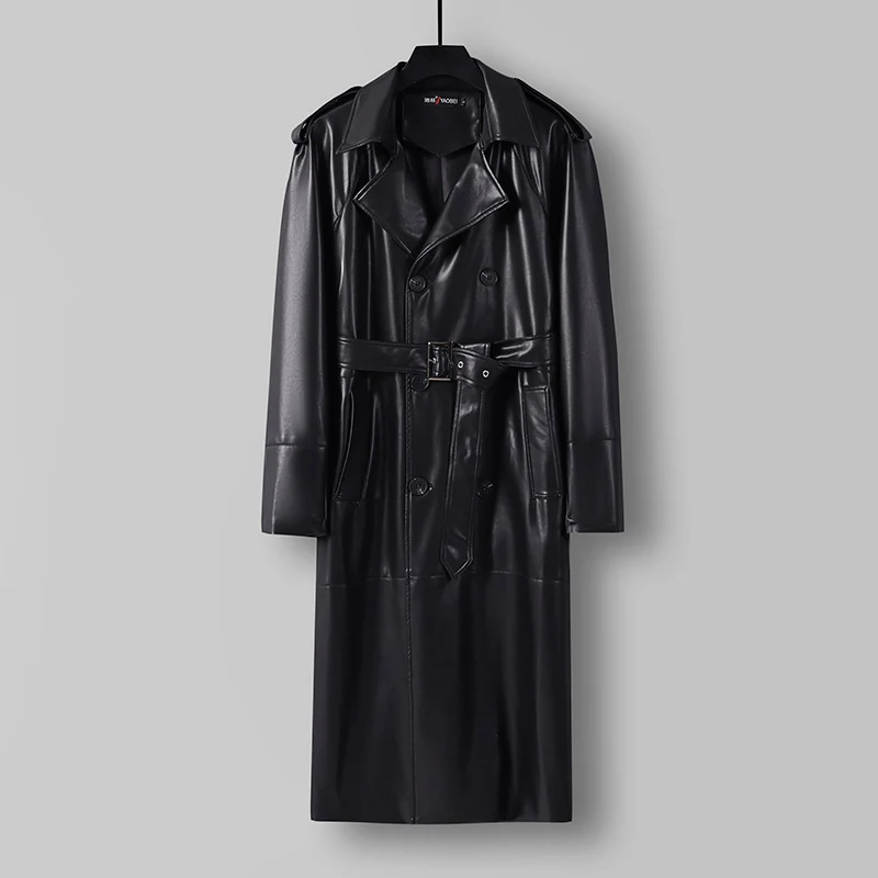 Herren Langer Kunstleder-Trenchcoat mit Doppelreiher, Taillengürtel und Schulterklappen Nord Taschen
