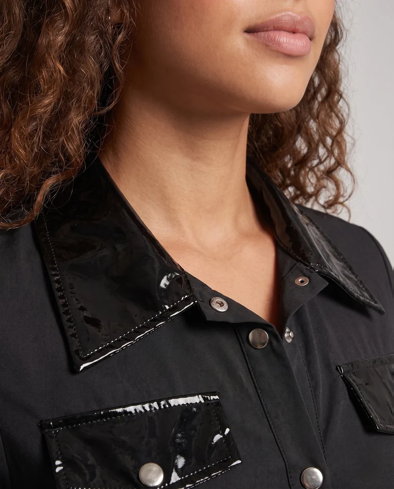 Damen sexy Polizeikostüm mit stylischem Gürtel und schimmernden Akzenten Nord Taschen