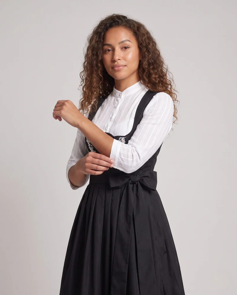 Damen Trachtenkleid mit eleganter Schnürung und voluminösem Rock Nord Taschen