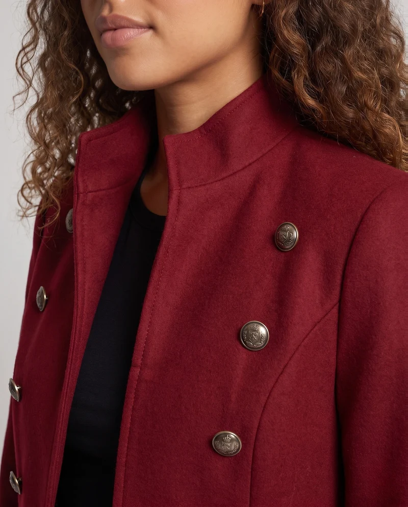 Damen Eleganter langer Steppmantel mit kunstvollen Knöpfen Nord Taschen