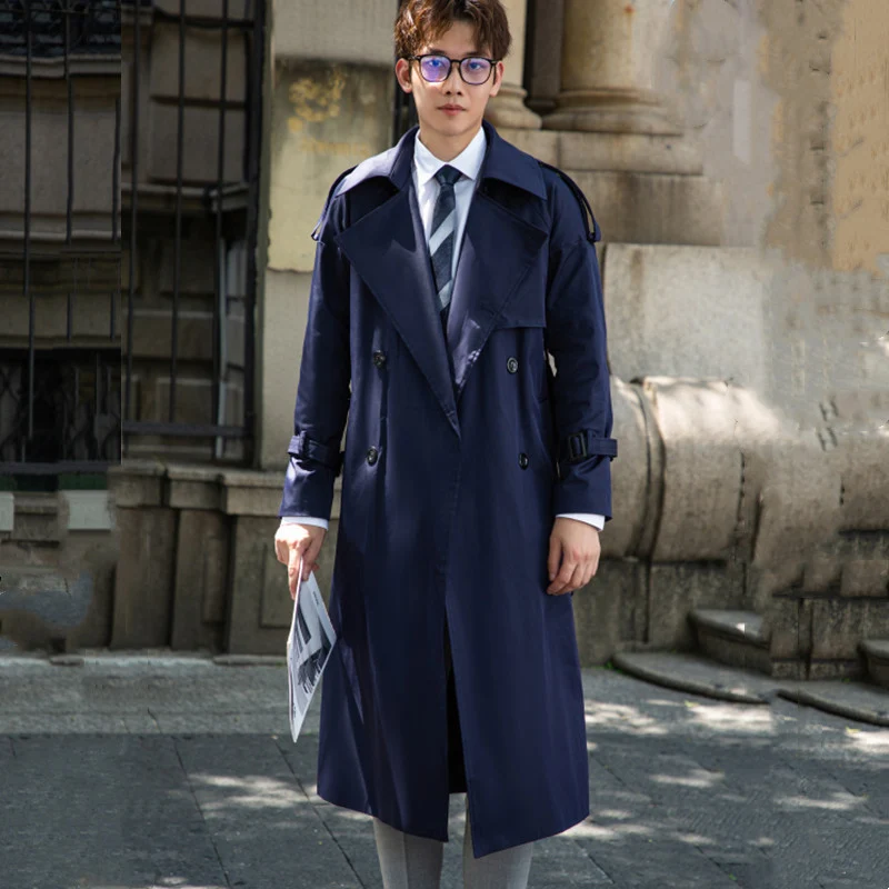 Herren Eleganter langer Trenchcoat mit Bindegürtel und Rückenpasse Nord Taschen