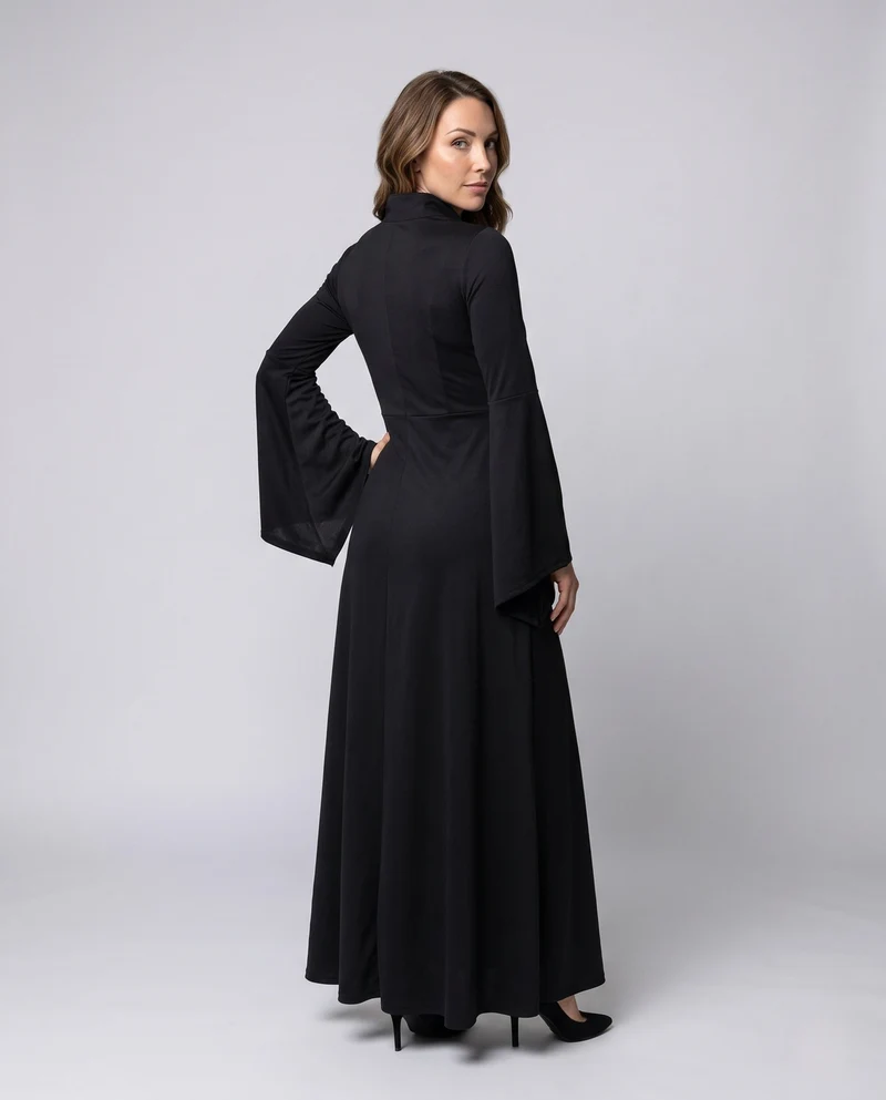 Damen Elegantes Hexen Kleid mit Kapuze und verzierenden Rüschen Nord Taschen