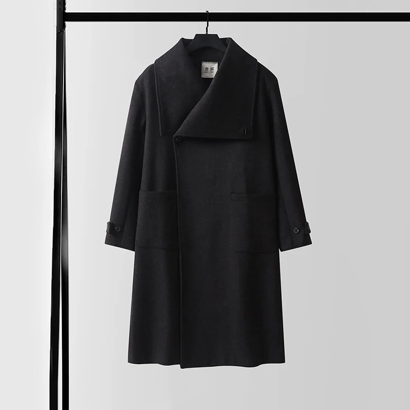 Damen Eleganter langer Wollmix-Cocoon-Mantel mit überlappendem Schalkragen und aufgesetzten Taschen Nord Taschen