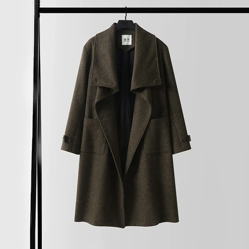 Damen Eleganter langer Wollmix-Cocoon-Mantel mit überlappendem Schalkragen und aufgesetzten Taschen Nord Taschen