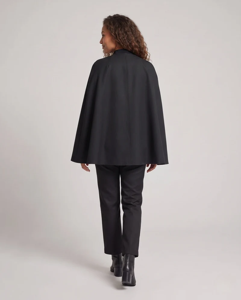 Damen elegantes Cape-Kostümset mit bequemer Unterwäsche und modischen Hosen Nord Taschen