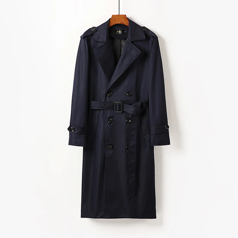 Herren Doppelreihiger Trenchcoat mit Schulterklappen, langer Silhouette und klassischem Revers Nord Taschen