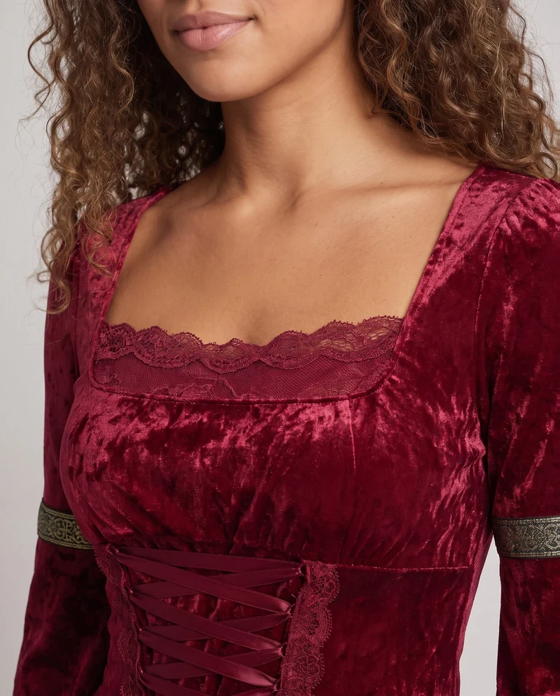 Damen Kostümkleid mit Spitzenverzierungen und weiten Ärmeln Nord Taschen