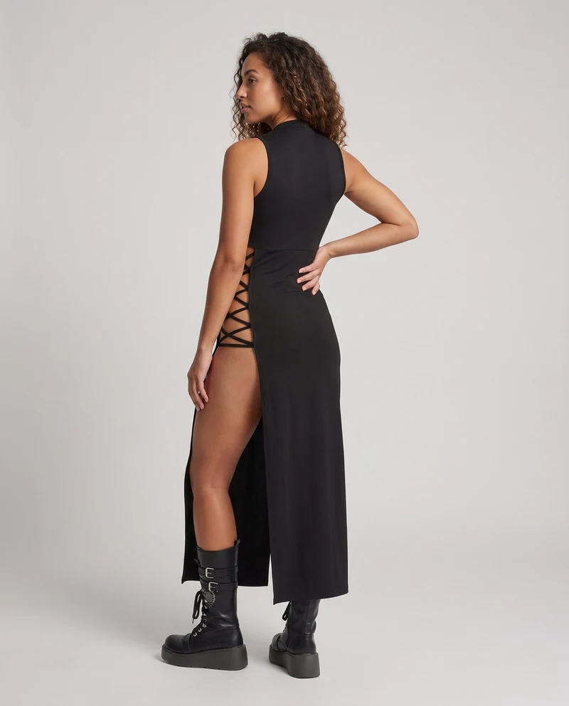 Damen Langes cut-out Kleid mit seitlichen Schnüren Nord Taschen