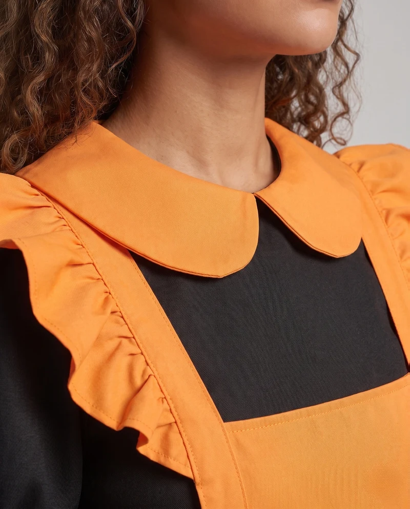 Damen verspieltes Dienstmädchenkleid mit Rüschendetails Nord Taschen