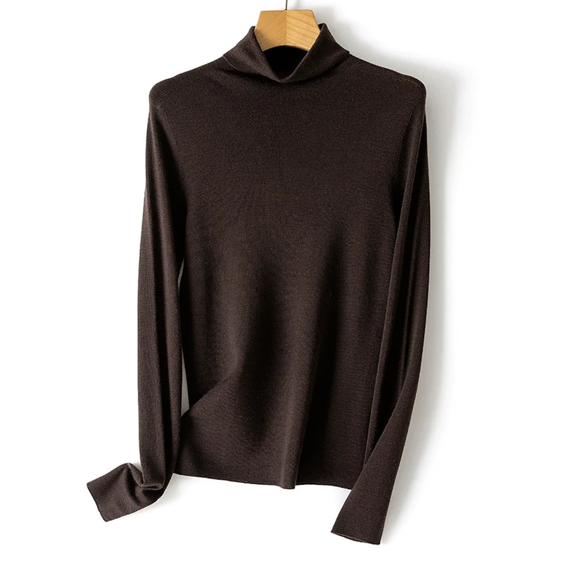 Damen Ultrafeiner Rollkragenpullover aus Feinstrick mit schmaler Silhouette Nord Taschen