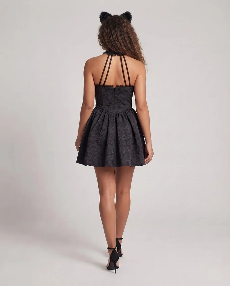 Damen Verspieltes Kleid mit verführerischen Rüschendetails Nord Taschen