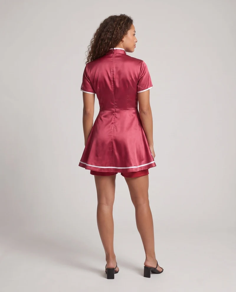 Damen elegantes Service-Outfit mit maßgeschneidertem Weste und Fliege Nord Taschen