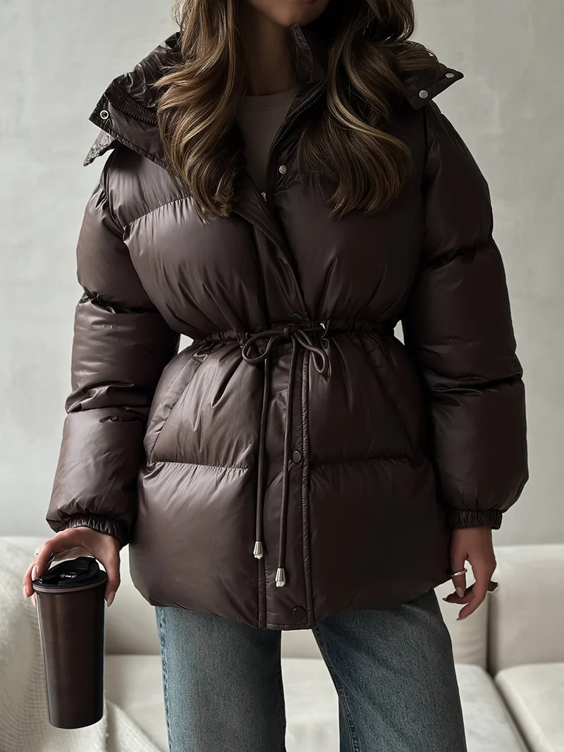 Damen Taillierte Steppjacke in Daunenoptik mit Tunnelzug und Kapuze Nord Taschen