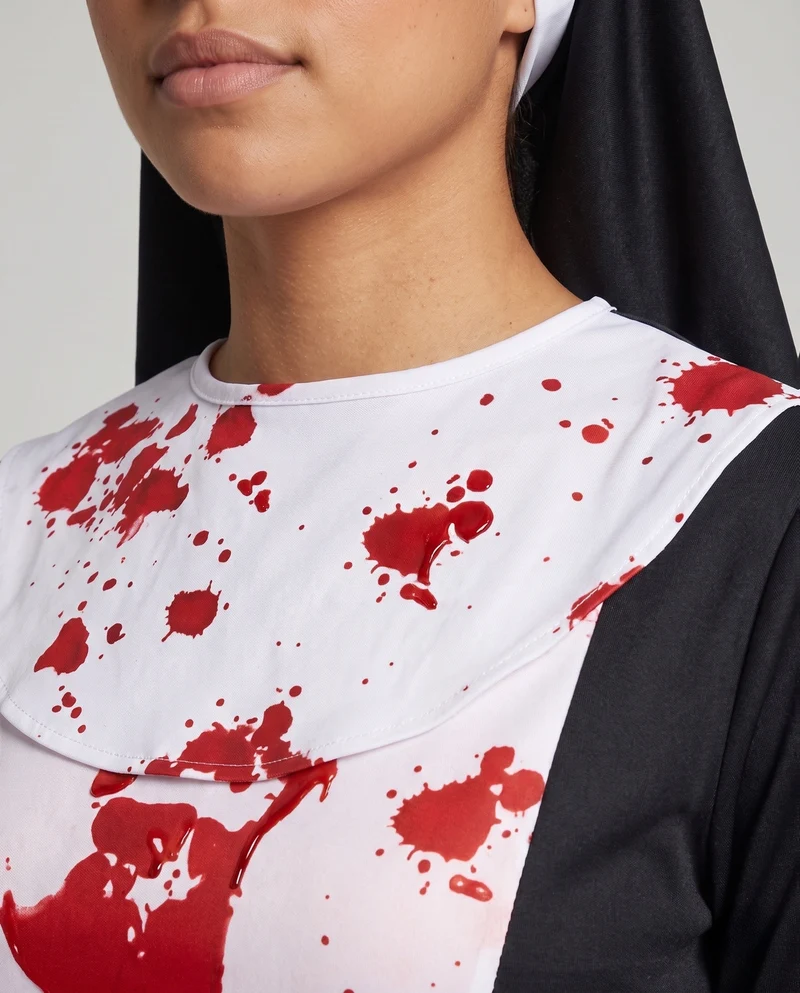 Damen Gruselige Nonne Kostüm mit Blutflecken und Kapuze Nord Taschen