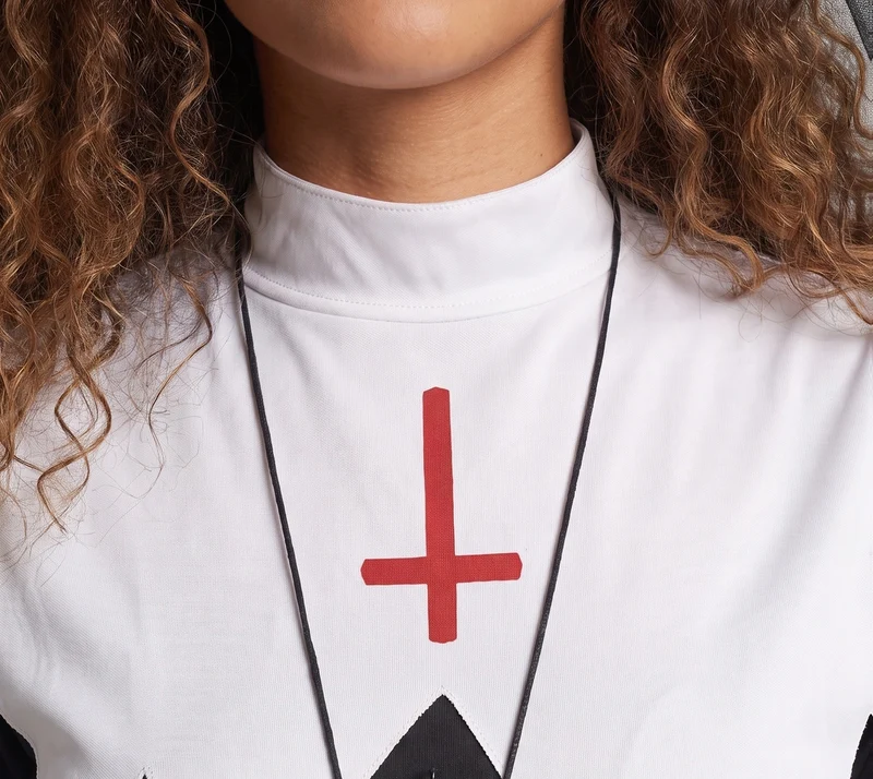 Damen Halloween Nonnenkostüm mit schaurigen Details und langem Umhang Nord Taschen