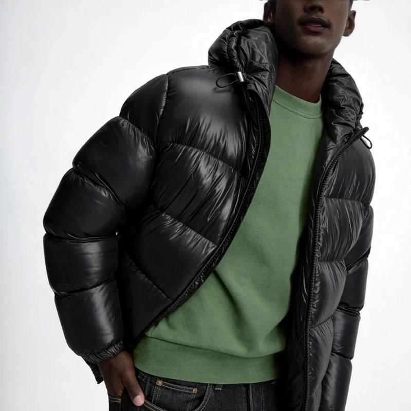 Damen Oversized Steppjacke mit Kapuze und Hochglanzfinish Nord Taschen
