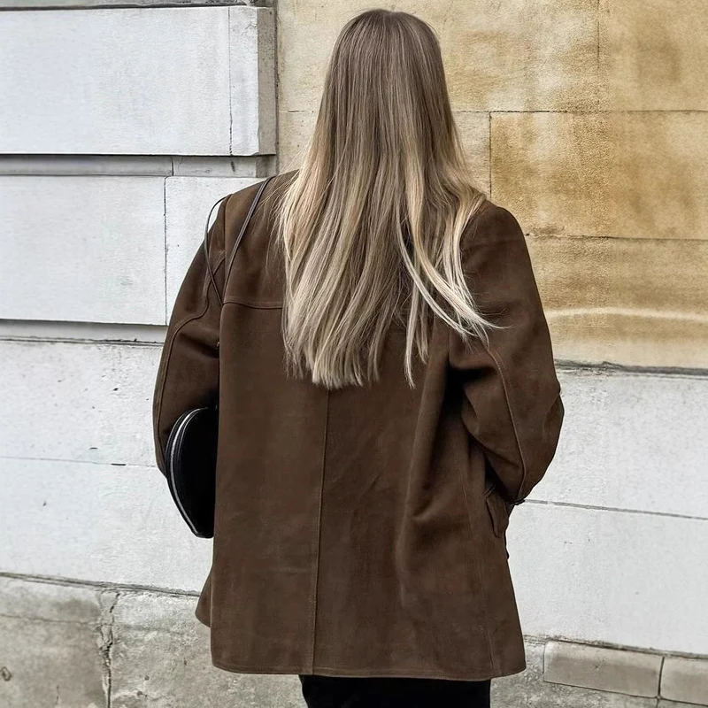 Damen Oversize Wildleder‑Blazer mit Reverskragen und Pattentaschen Nord Taschen