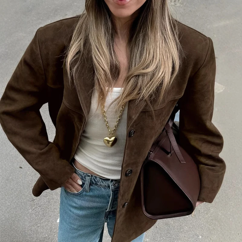 Damen Oversize Wildleder‑Blazer mit Reverskragen und Pattentaschen Nord Taschen