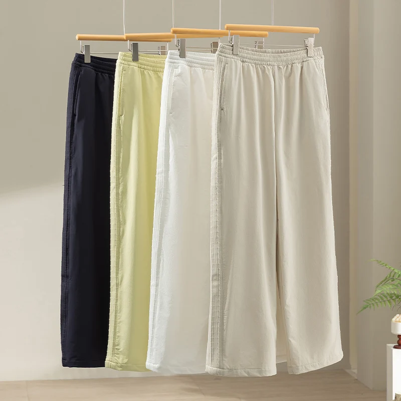 Damen Leichte Kapuzenjacke mit Halbreißverschluss, gestepptem Innenfutter und elastischem Saum Nord Taschen
