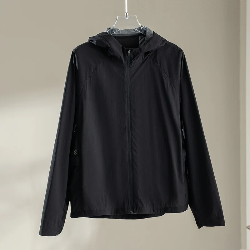 Damen Leichte Kapuzen‑Windjacke aus Ripstop‑Mikrofaser mit durchgehendem Reißverschluss Nord Taschen