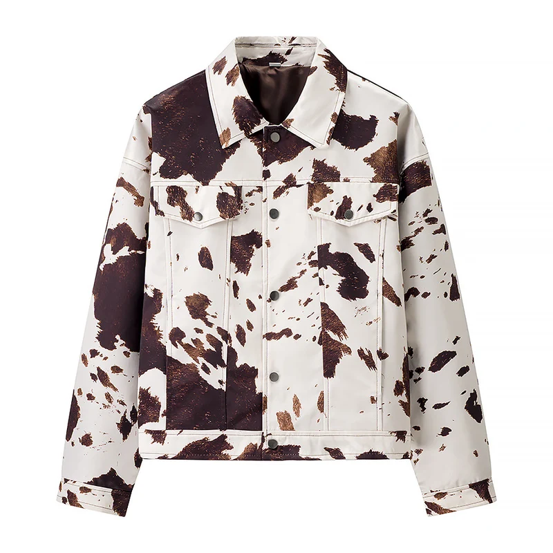 Damen Gekürzte Hemdjacke mit Kuhfleckenmuster und aufgesetzten Brusttaschen Nord Taschen