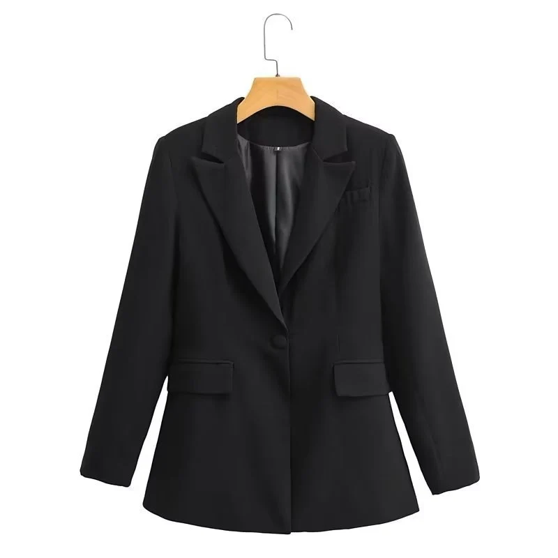 Damen Figurschmeichelnder Ein-Knopf-Blazer im modernen Oversize‑Cut mit Reverskragen und Pattentaschen Nord Taschen