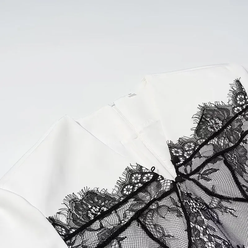 Damen Figurbetontes Minikleid mit Korsagen‑Optik und Spitzenapplikation Nord Taschen